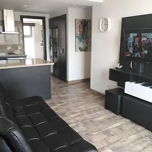 Apartasuites Av Apartment