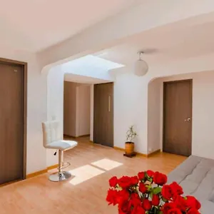 Guest house Sary House